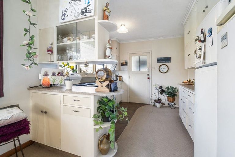 Photo of property in 448 Tremaine Avenue, Takaro, Palmerston North, 4410