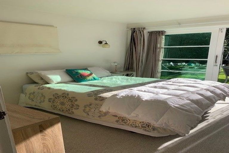 Photo of property in 21 Percival Road, Paraparaumu Beach, Paraparaumu, 5032