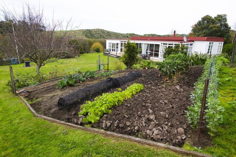 Photo of property in 2212 Matawai Road, Te Karaka, 4093