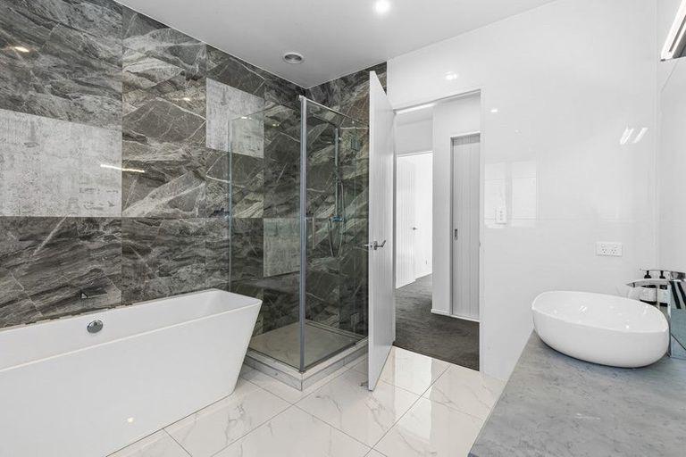 Photo of property in 145a Mokoroa Valley Road, Waitakere, Henderson, 0782