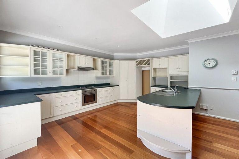 Photo of property in 236 Victoria Avenue, Hokowhitu, Palmerston North, 4410