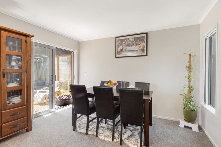 Photo of property in 22 Trelawny Terrace, Grenada Village, Wellington, 6037