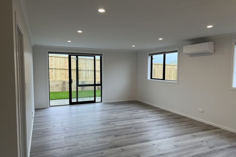 Photo of property in 29 Waruhia Crescent, Rototuna North, 3281