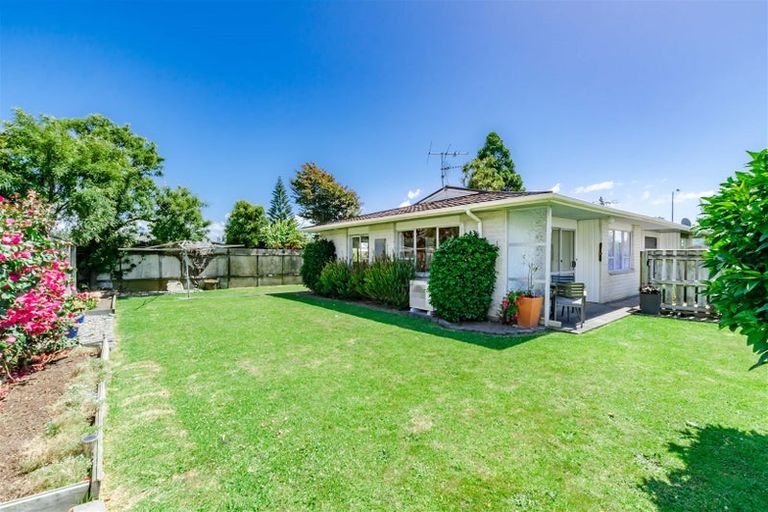 Photo of property in 7a Belvedere Avenue, Waikanae, 5036