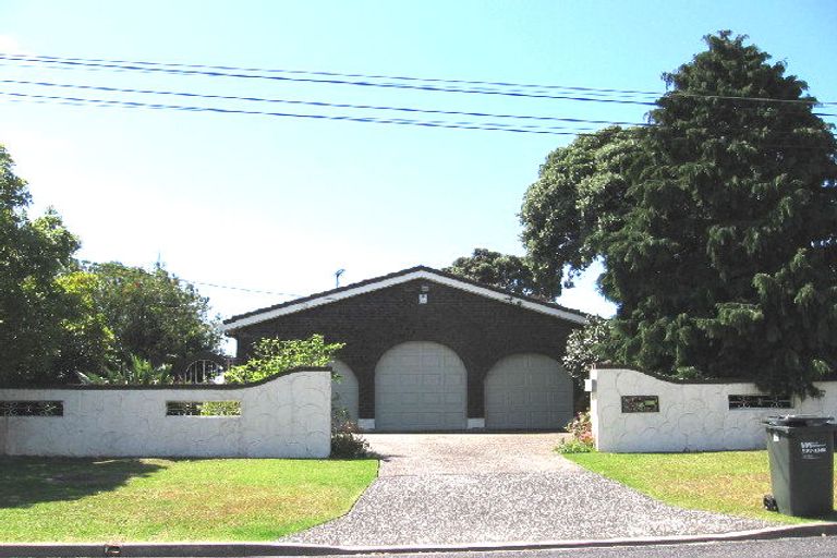 Photo of property in 2a Cliff Road, Torbay, Auckland, 0630