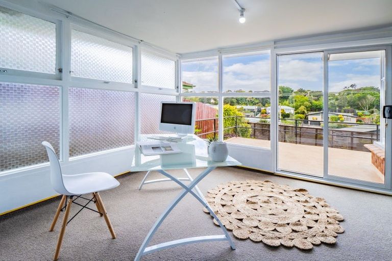 Photo of property in 20 Lorna Street, Lynmouth, New Plymouth, 4310