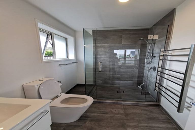 Photo of property in 5 Gilders Grove, Heathcote Valley, Christchurch, 8022