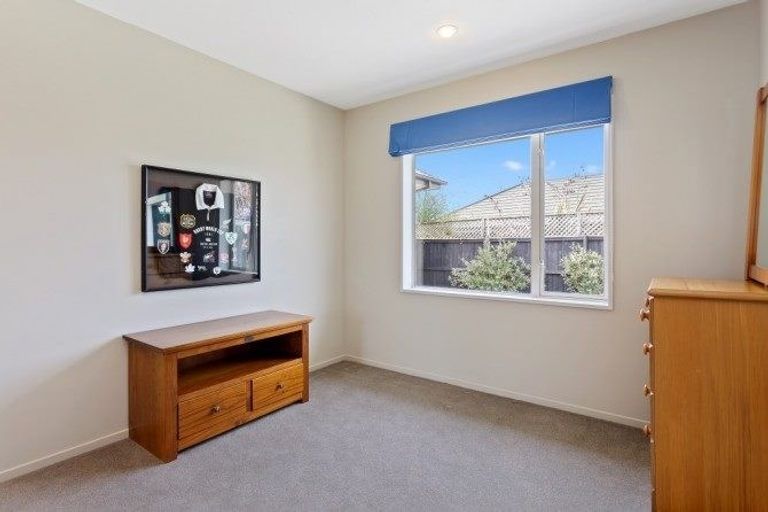 Photo of property in 1 Thomas Lane, Rangiora, 7400