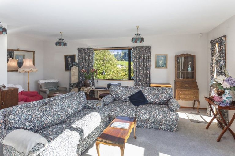 Photo of property in 6 Glendevere Terrace, Redcliffs, Christchurch, 8081
