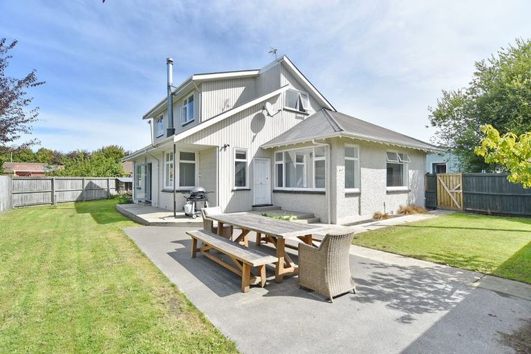 Photo of property in 99 Momorangi Crescent, Redwood, Christchurch, 8051