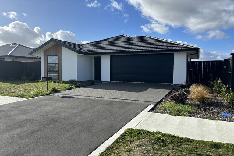 Photo of property in 173 Faringdon Boulevard, Rolleston, 7615