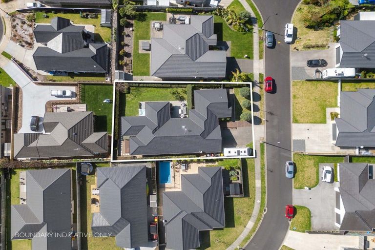 Photo of property in 17 Charlotte Drive, Omokoroa, 3114