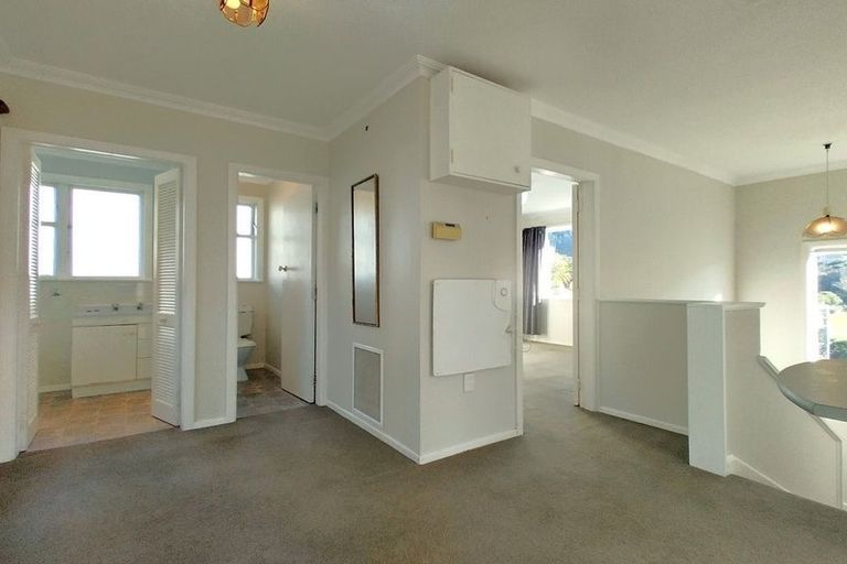 Photo of property in 55 Handyside Street, Tawa, Wellington, 5028