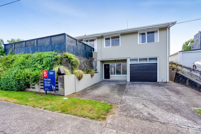 Photo of property in 3 Fernleigh Street, Ferndale, New Plymouth, 4310