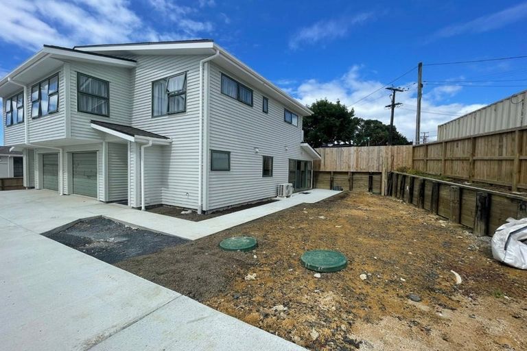 Photo of property in 51 Verran Road, Birkenhead, Auckland, 0626