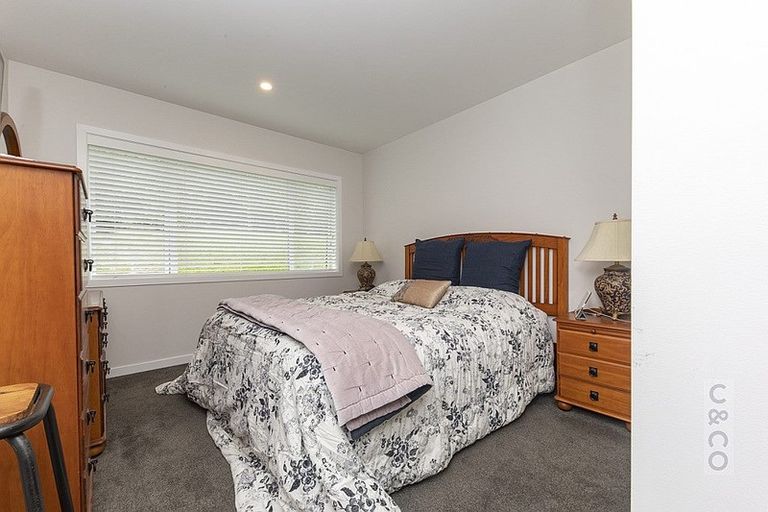 Photo of property in 22 The Landing, Riverhead, 0820