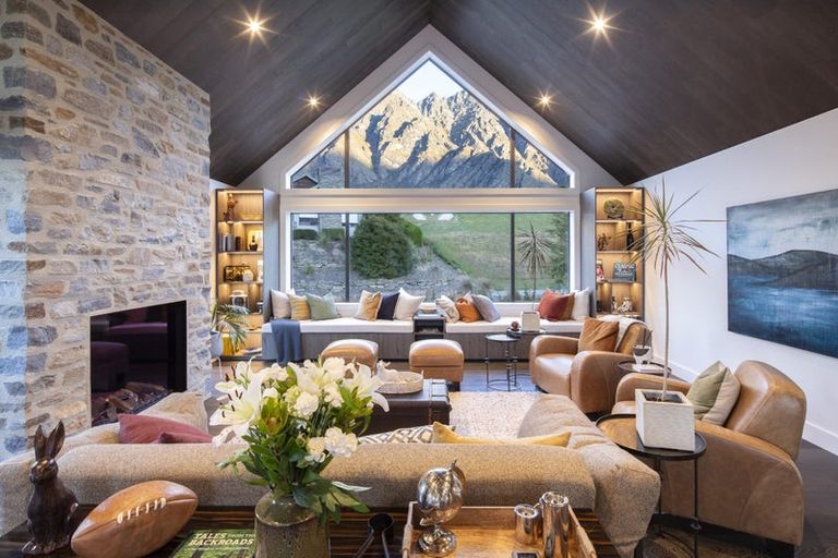 Photo of property in 22 Mcadam Drive, Jacks Point, Queenstown, 9371