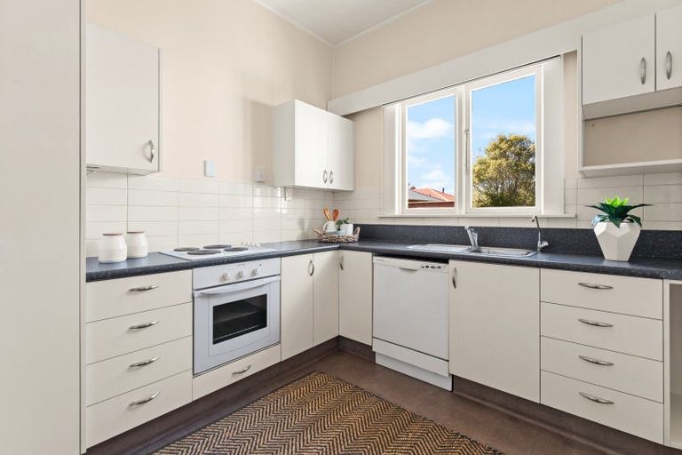 Photo of property in 267 Macandrew Road, Forbury, Dunedin, 9012