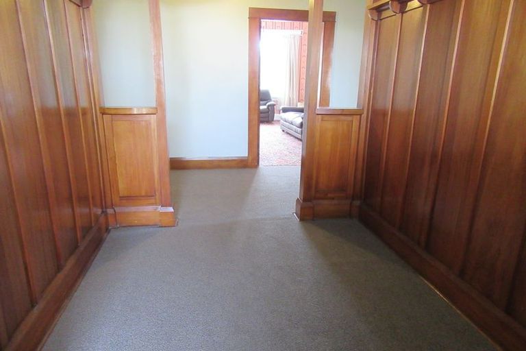 Photo of property in 44 Harris Street, Waimate, 7924
