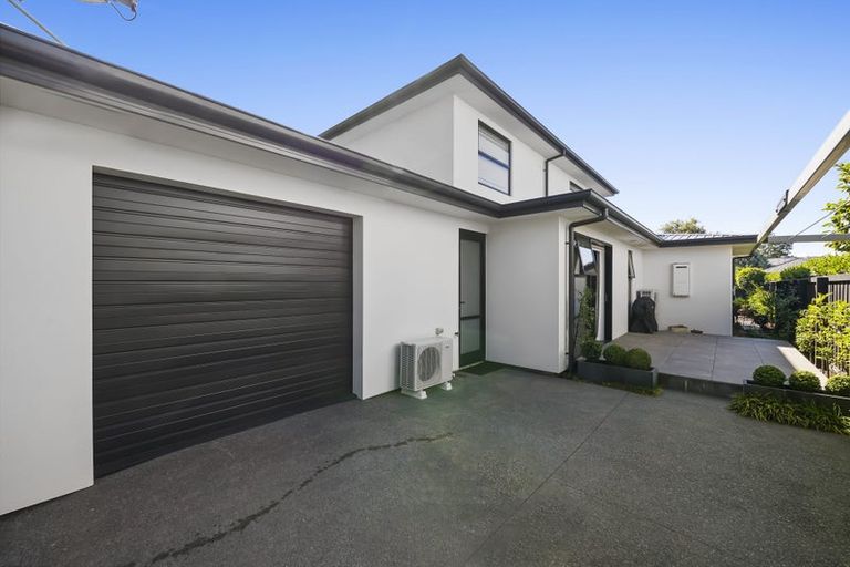 Photo of property in 20 Wai-iti Terrace, Burnside, Christchurch, 8053