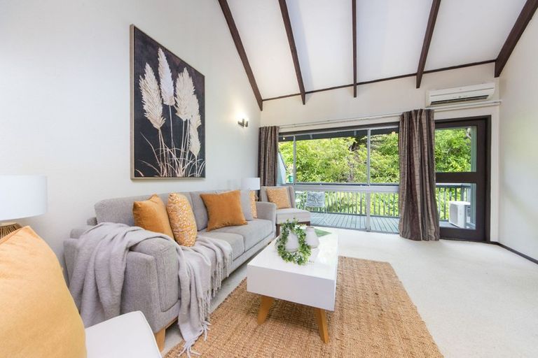 Photo of property in 4/112 Coronation Road, Hillcrest, Auckland, 0627