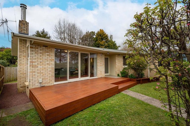 Photo of property in 28 Barrie Crescent, Silverdale, Hamilton, 3216