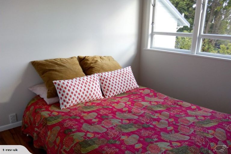 Photo of property in 1/19 Bowman Road, Forrest Hill, Auckland, 0620