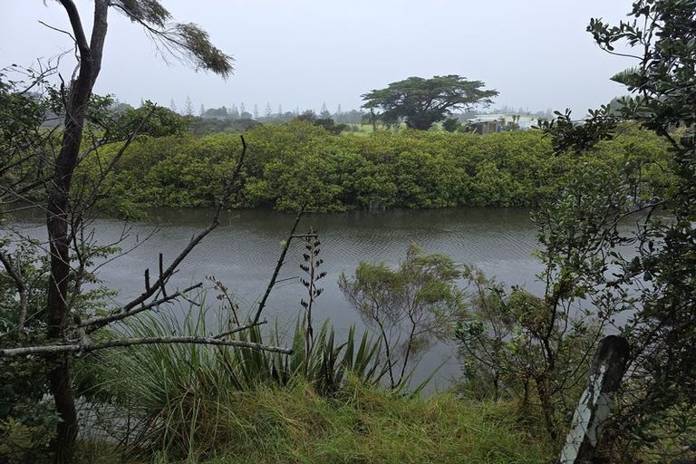 Photo of property in 22 Northwood Avenue, Pukenui, 0484