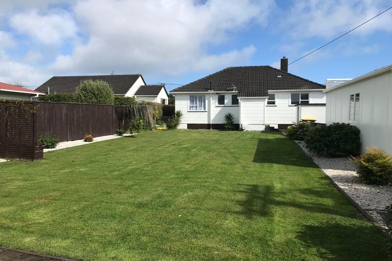 Photo of property in 7 Drake Street, Vogeltown, New Plymouth, 4310