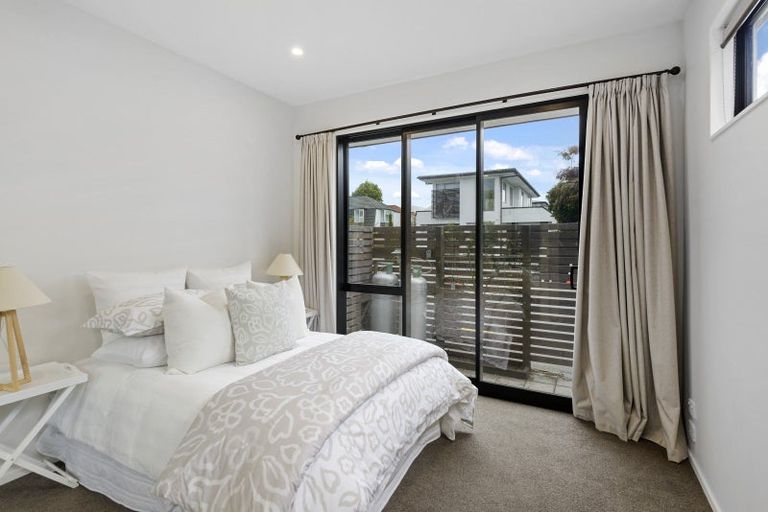 Photo of property in 32b Hewitts Road, Merivale, Christchurch, 8014