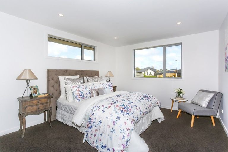 Photo of property in 11 Waikohi Avenue, Glenbrook, Waiuku, 2681