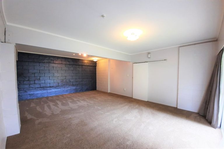 Photo of property in 7 Leewood Place, Pakuranga Heights, Auckland, 2010