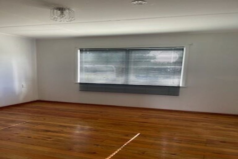 Photo of property in 39 Kaiwaka Road, Waiuku, 2123