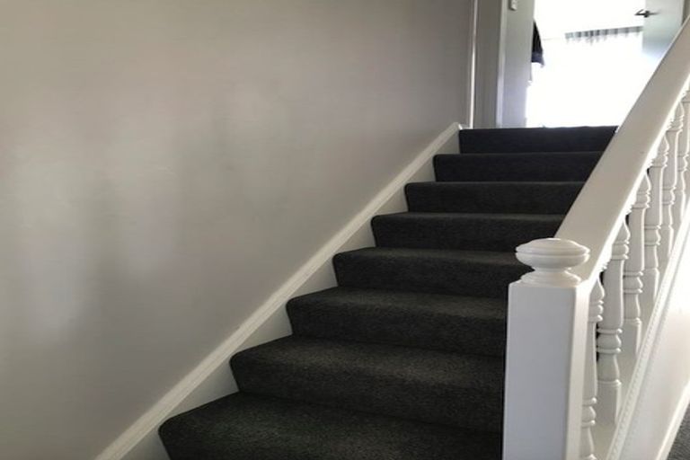 Photo of property in 38 Gloucester Street, Takaro, Palmerston North, 4412