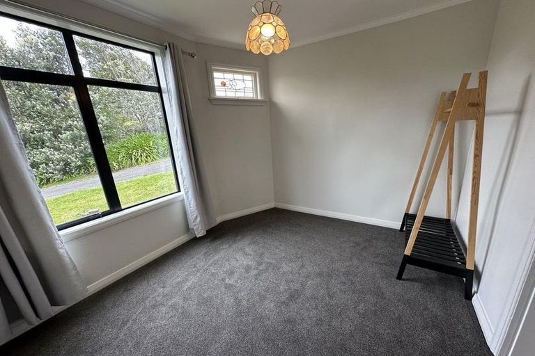 Photo of property in 12 Arawa Street, Raumati Beach, Paraparaumu, 5032