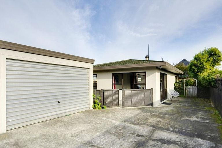 Photo of property in 2/50 Tasman Street, The Wood, Nelson, 7010