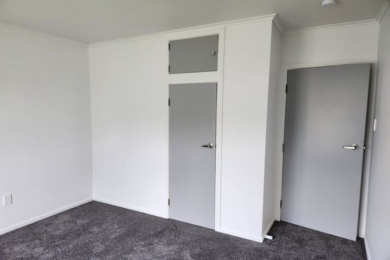 Photo of property in 1/6 Opaheke Road, Papakura, 2110