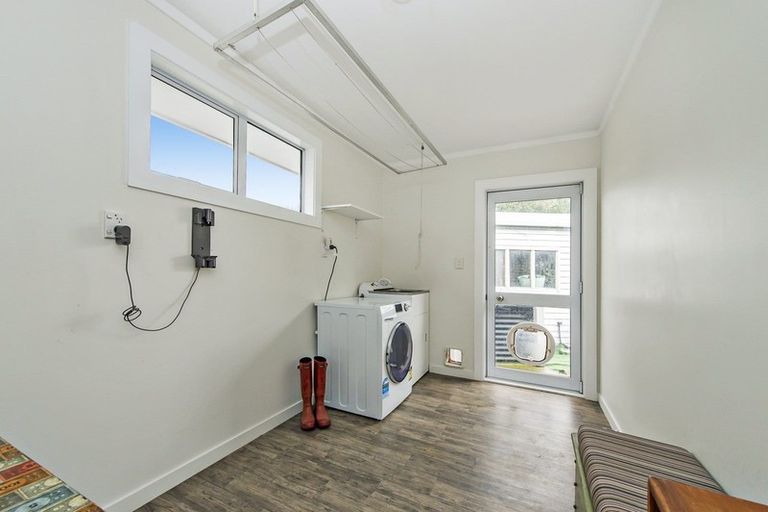 Photo of property in 23 Brook Street, Southbridge, 7602