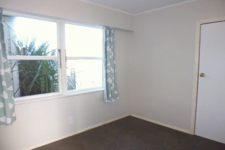 Photo of property in 84 Tarawera Road, Johnsonville, Wellington, 6037