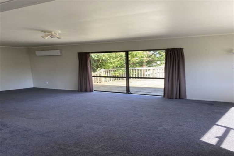 Photo of property in 12 Fairway Drive, Kerikeri, 0230