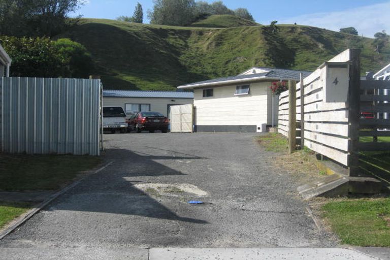 Photo of property in 4 Photinia Place, Aramoho, Whanganui, 4500