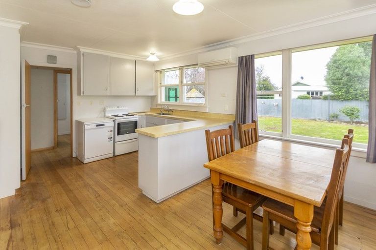 Photo of property in 23 Arthur Street, Holmes Hill, Oamaru, 9401