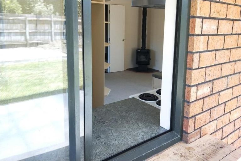 Photo of property in 17 Charles Cross Street, Longburn, Palmerston North, 4412