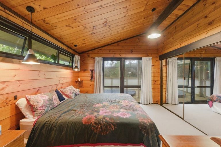 Photo of property in 10a Virginia Place, Whalers Gate, New Plymouth, 4310