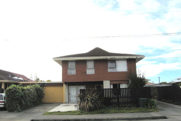 Photo of property in 2/18 O'briens Road, Sockburn, Christchurch, 8042