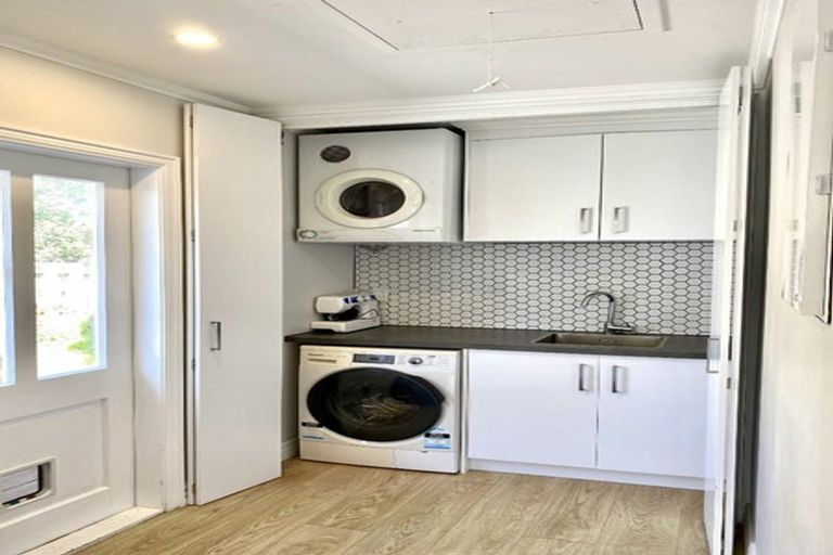 Photo of property in 93 Thackeray Street, Trentham, Upper Hutt, 5018