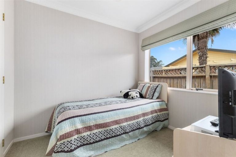 Photo of property in 8 Reynolds Drive, Glenview, Hamilton, 3206