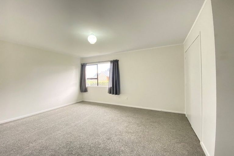 Photo of property in 10 Flamingo Court, Goodwood Heights, Auckland, 2105