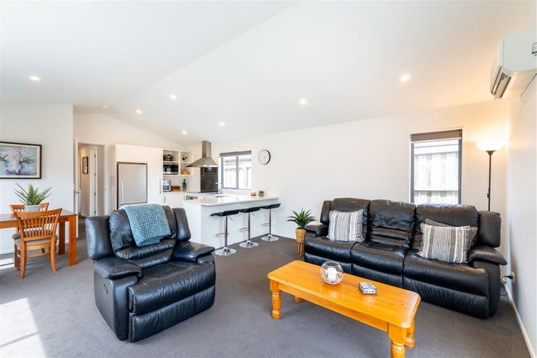 Photo of property in 10 Richard Hadlee Lane, Rolleston, 7615