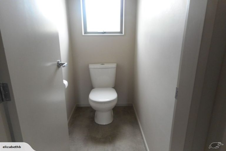 Photo of property in 32 Speldhurst Grove, Stokes Valley, Lower Hutt, 5019